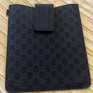 GUCCI Black mono Ipad Case Guccissima